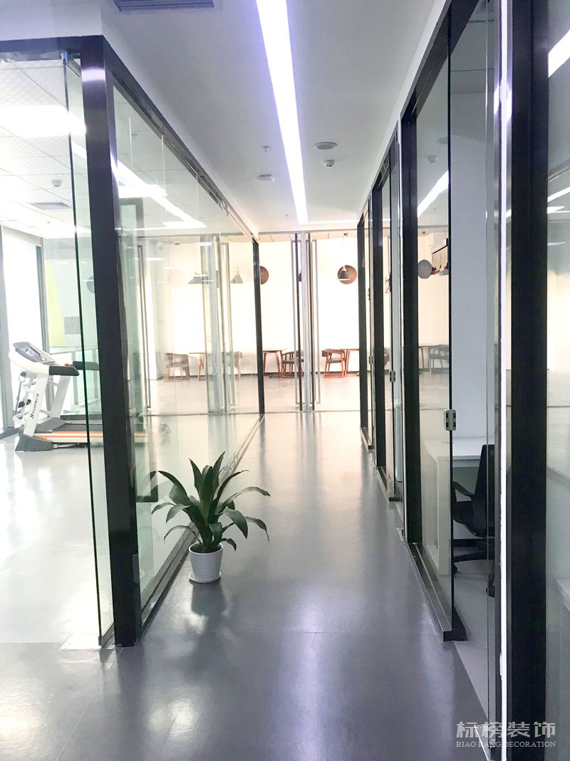 过道实拍-小黄片大全下载装饰