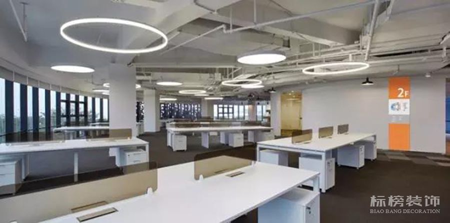 办公室作为员工的第二家园，如何从他们的角度装修呢