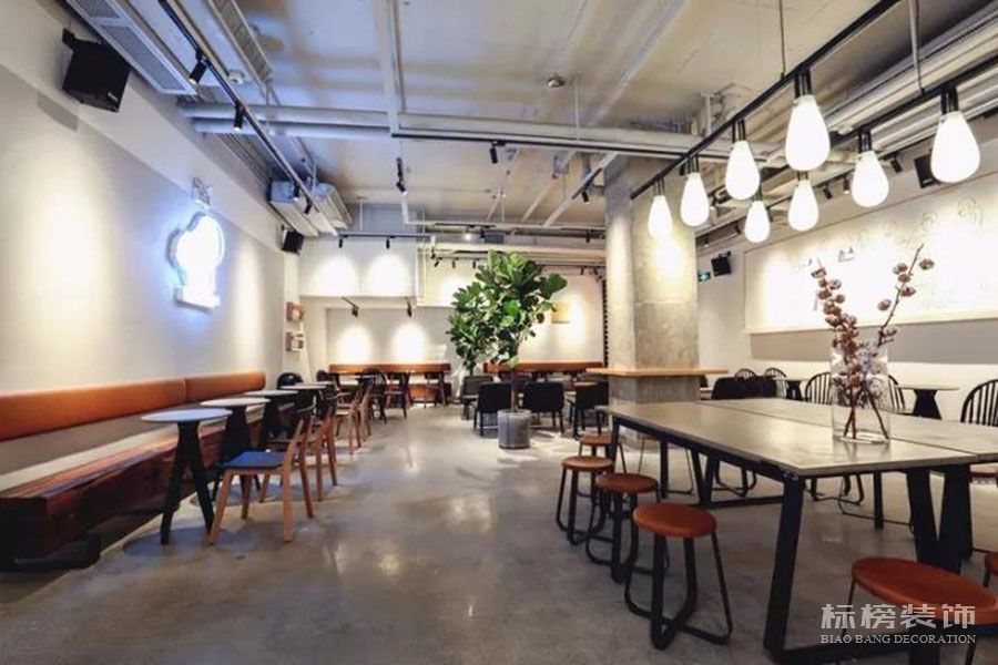 如何打造一个网红深圳店铺，怎么吸引年轻人消费